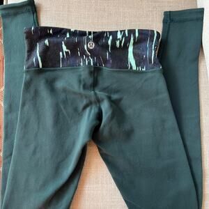 Lululemon wunder under III Dark fuel Menthol Reversible leggings Sz 2